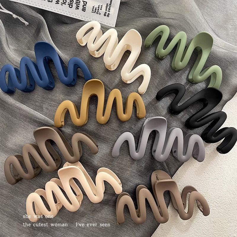 Oversized Wave Clip | Women's Shark  Hair Clip
