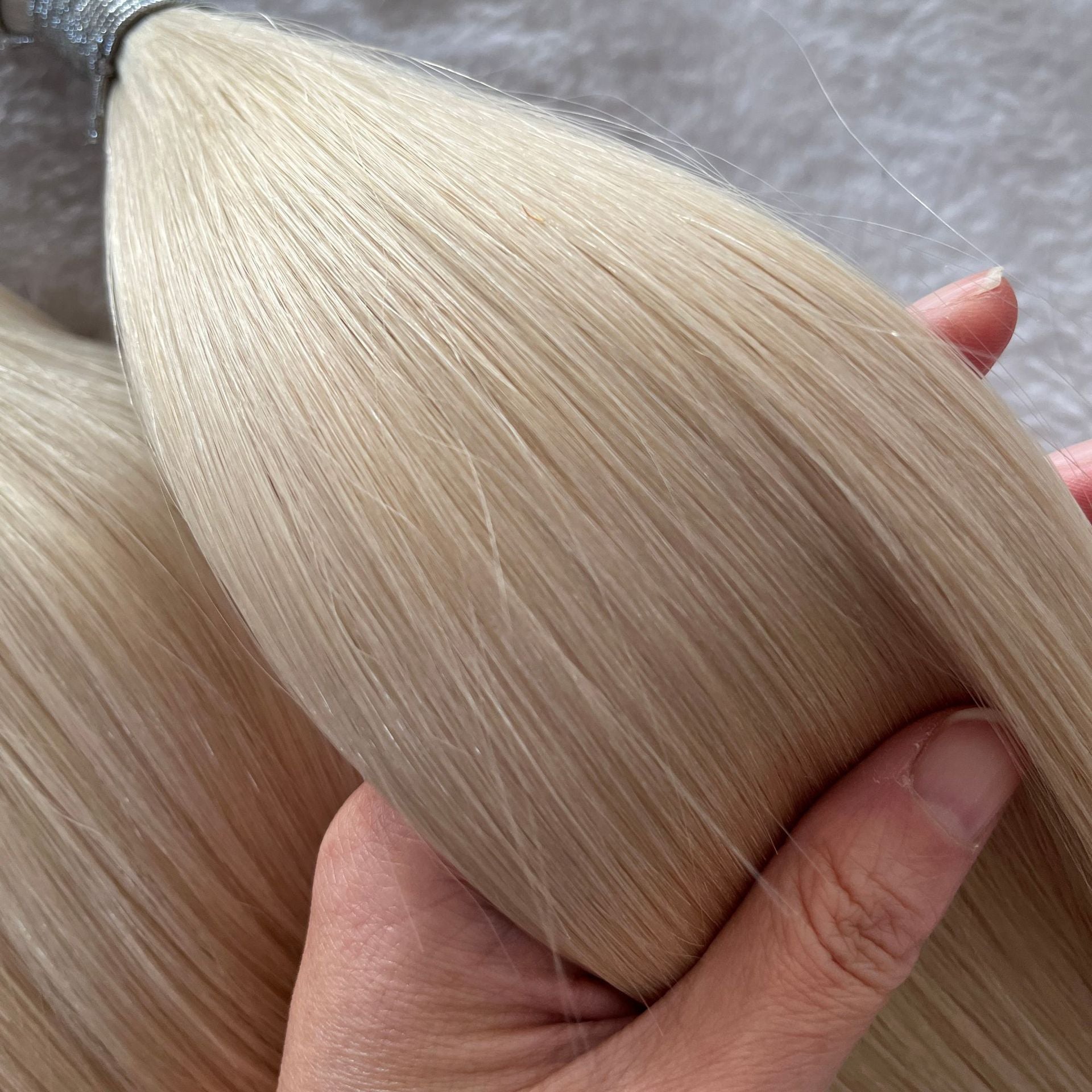 Ice White Blonde Nano Ring Extensions - Platinum #60 Steel Wire Loops