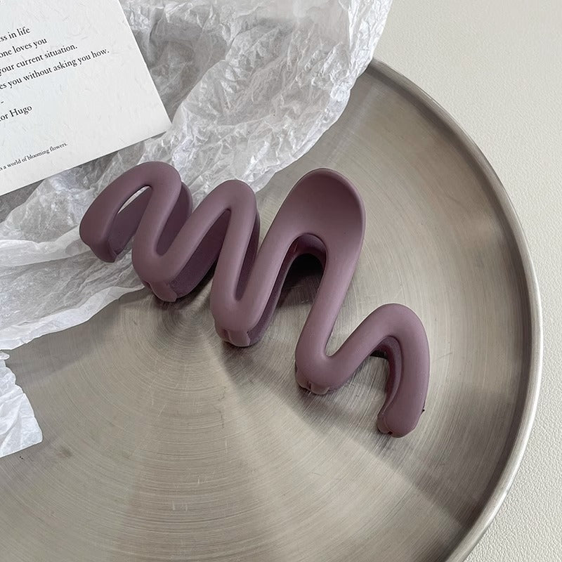 Oversized Wave Clip | Women's Shark  Hair Clip