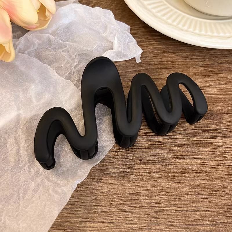 Oversized Wave Clip | Women's Shark  Hair Clip